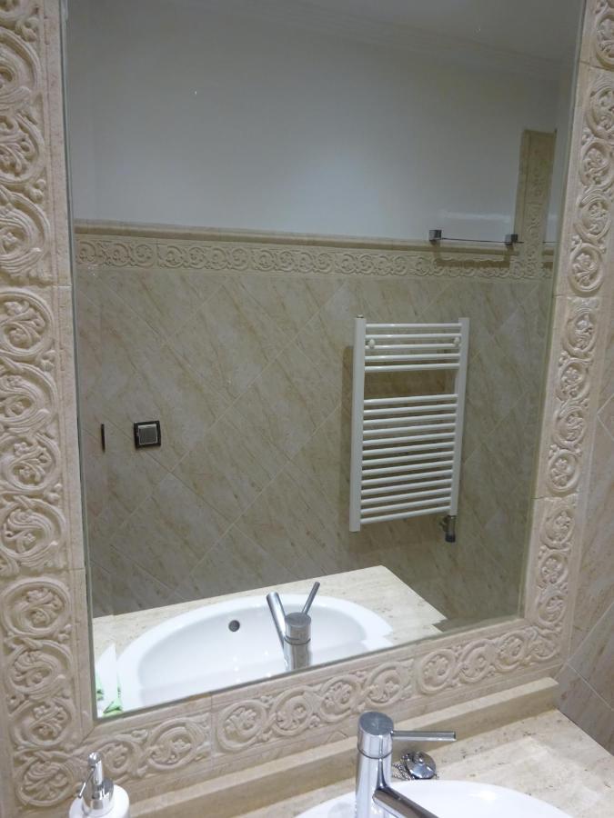 סלאמנקה Artheus Apartamentos מראה חיצוני תמונה